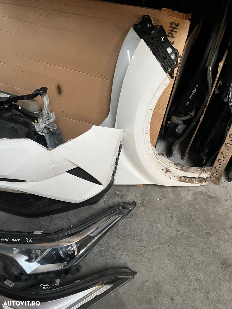 Fața completă Toyota c-hr 1.8 hibrid 2017 - 7