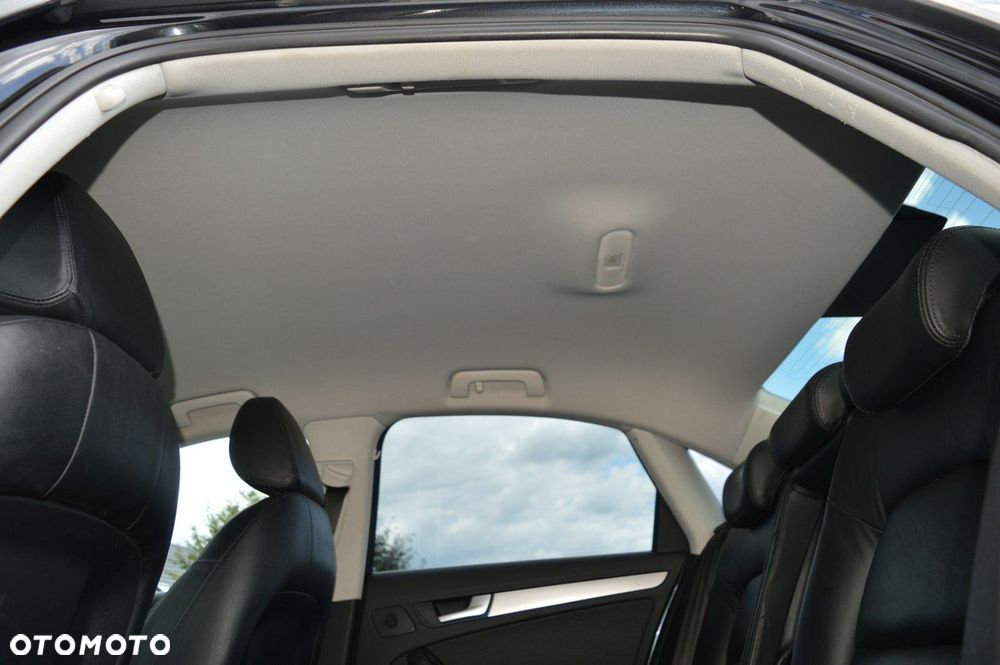 Audi A4 Limousine - 33