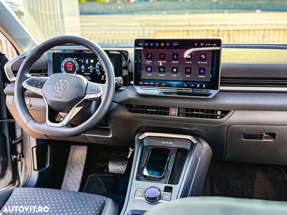 Volkswagen T-Roc 1.5 eTSI 150 CP DSG MHEV Life - 24
