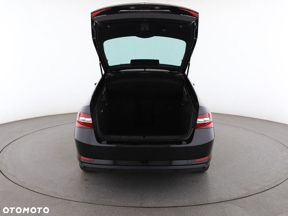 Skoda Superb 1.8 TSI DSG Style - 20
