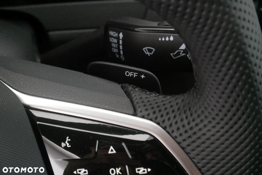 Volkswagen Arteon 2.0 TSI R-Line DSG - 23