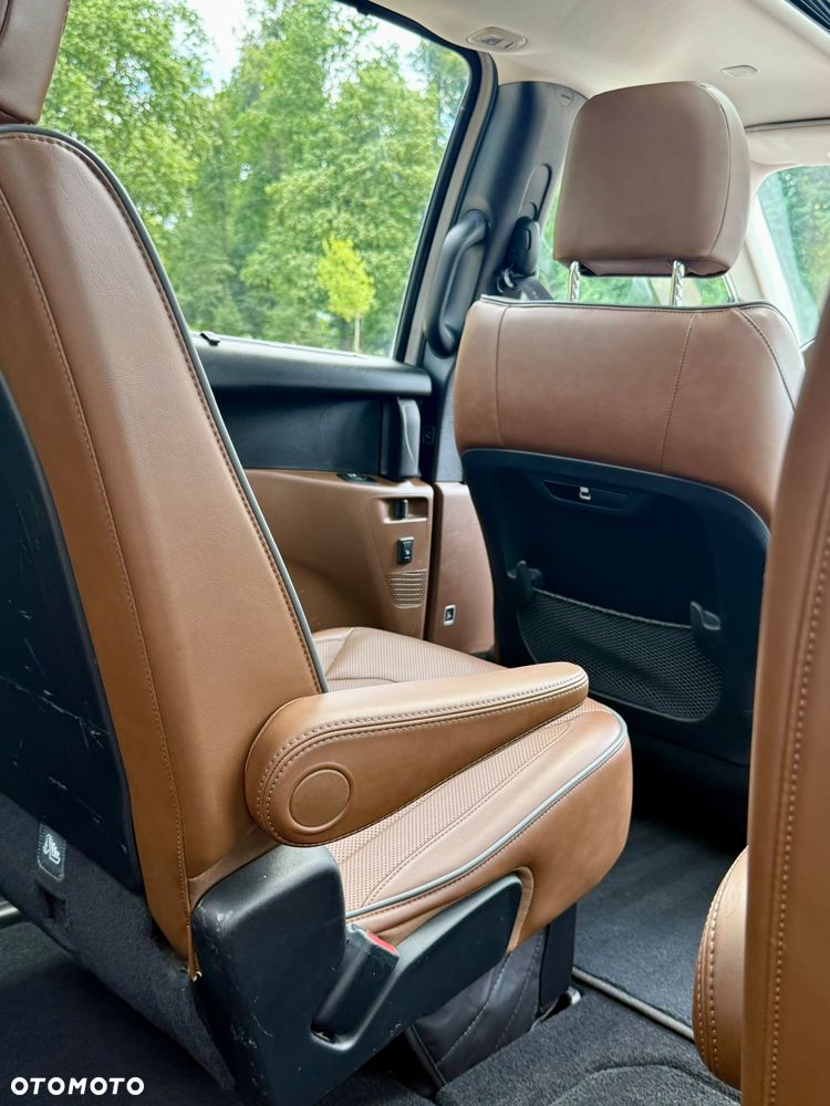Chrysler Pacifica - 10