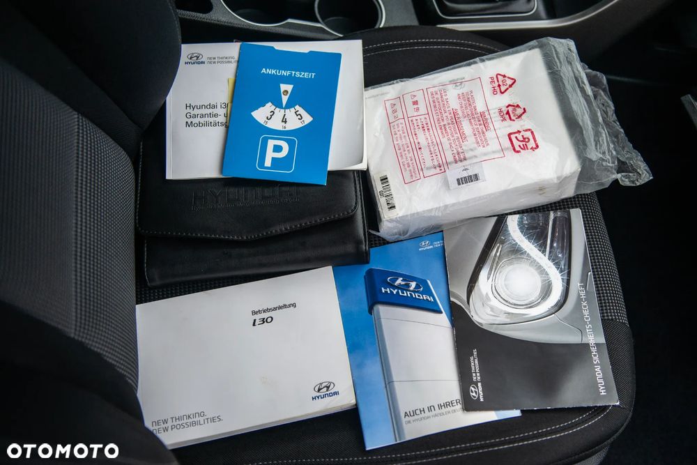 Hyundai i30 1.4 CRDi Premium - 29