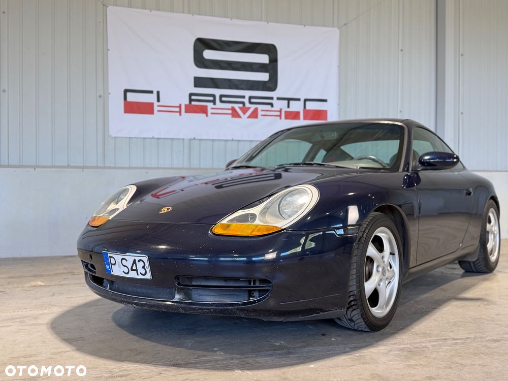 Porsche 911 Carrera - 3