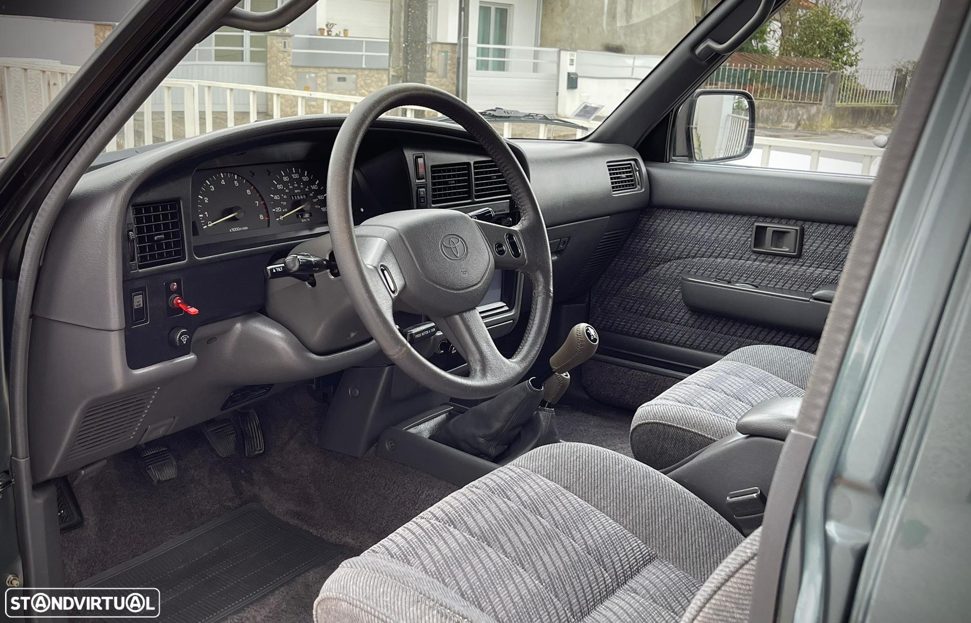 Toyota 4-Runner - 17