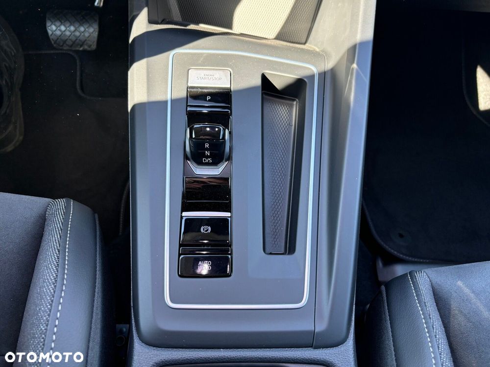 Volkswagen Golf Variant - 15