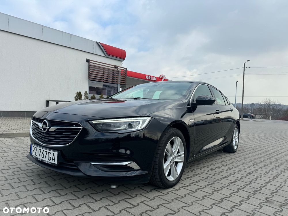 Opel Insignia - 2