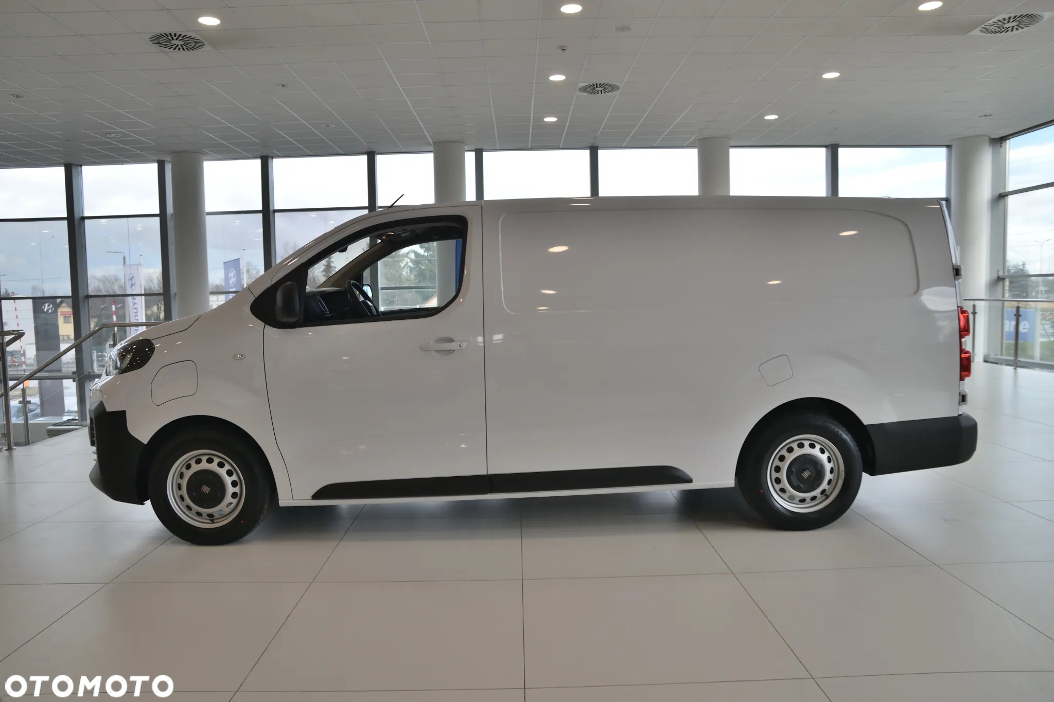 Fiat FIAT E-SCUDO SERIA 3 Furgon Maxi 136 KM akumulator 75 - 2