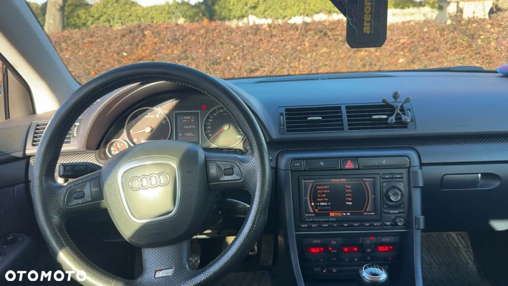Audi A4 Limousine 2.0T FSI - 6