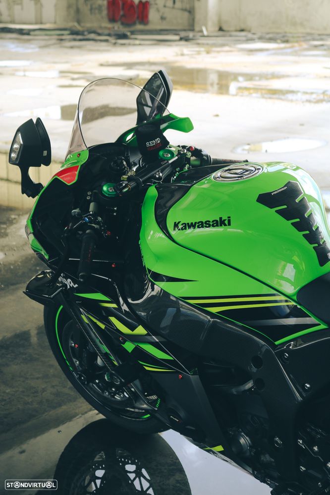 Kawasaki ZXR KRT - 12