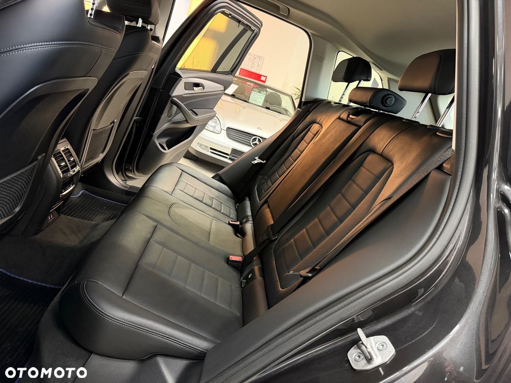 BMW X3 xDrive30e Luxury Line - 33
