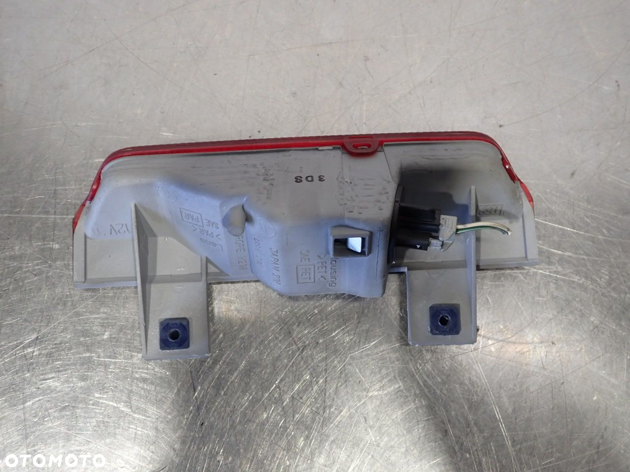 ŚWIATŁO STOPU TOYOTA RAV4 II LIFT - 3