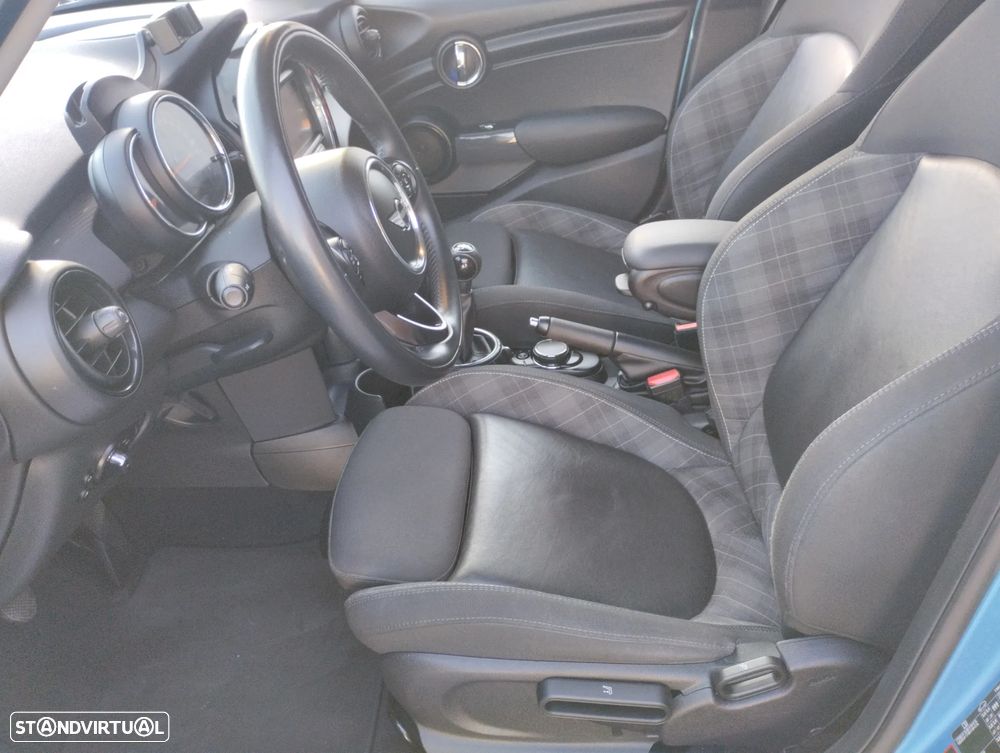 MINI 5 Portas Cooper D - 7