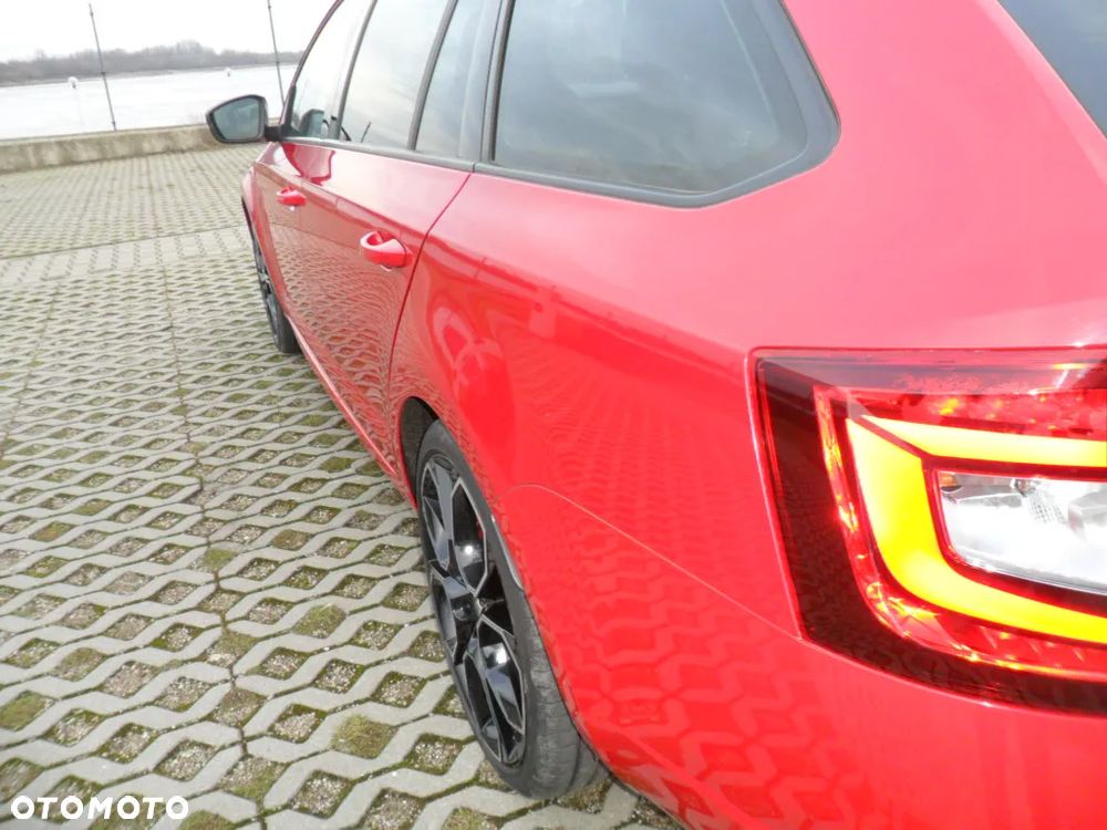 Skoda Octavia 2.0 TSI RS 245 DSG - 16