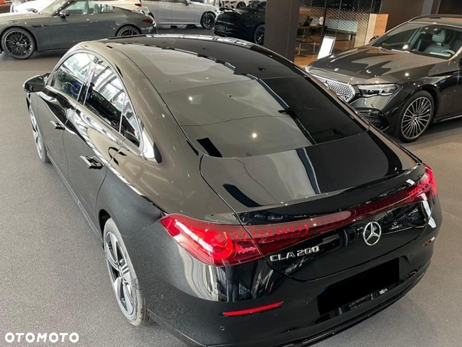 Mercedes-Benz CLA 200 mHEV 8G-DCT - 3