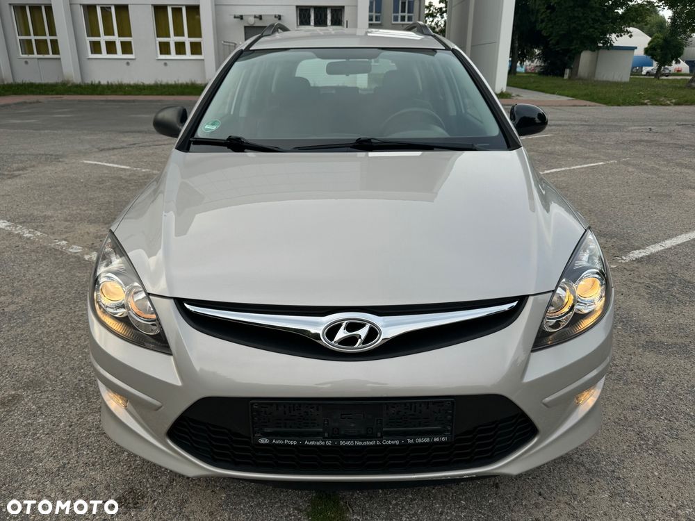 Hyundai i30 1.4 Team 08 - 16
