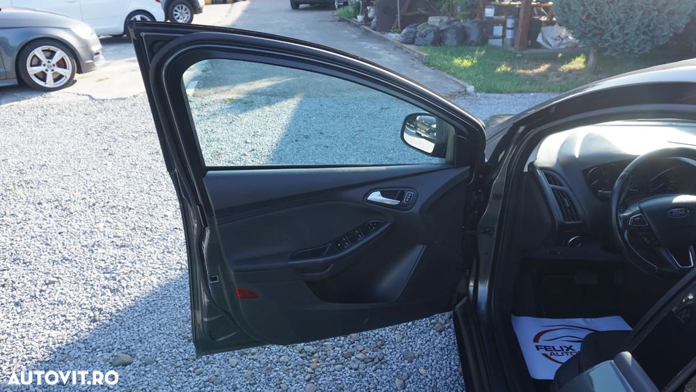 Ford Focus 1.5 TDCi DPF Start-Stopp-System Aut. Business - 6