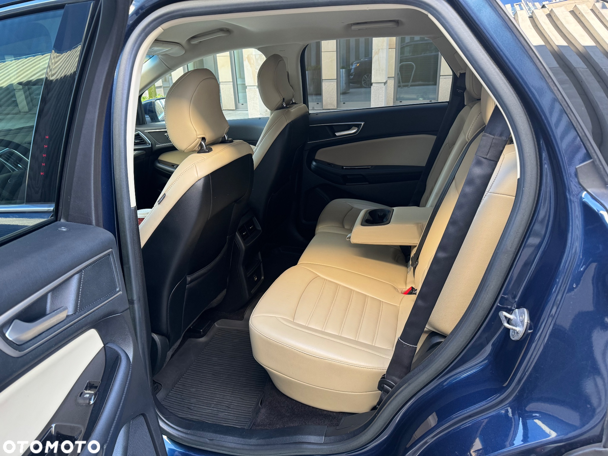 Ford Edge - 18