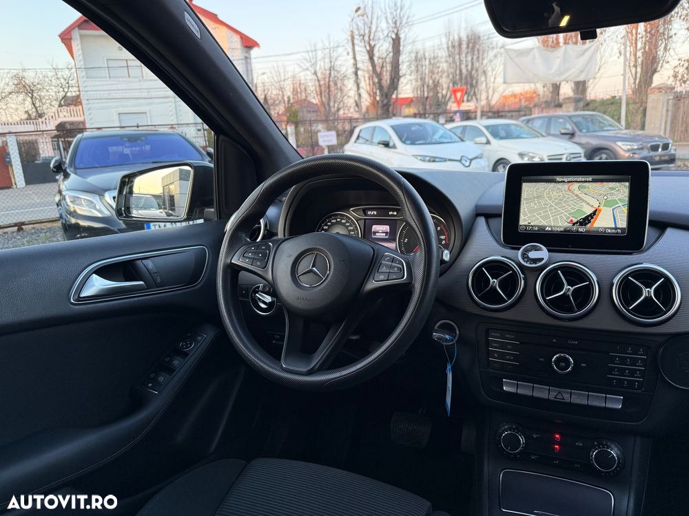 Mercedes-Benz B 180 d 7G-DCT Score! - 15