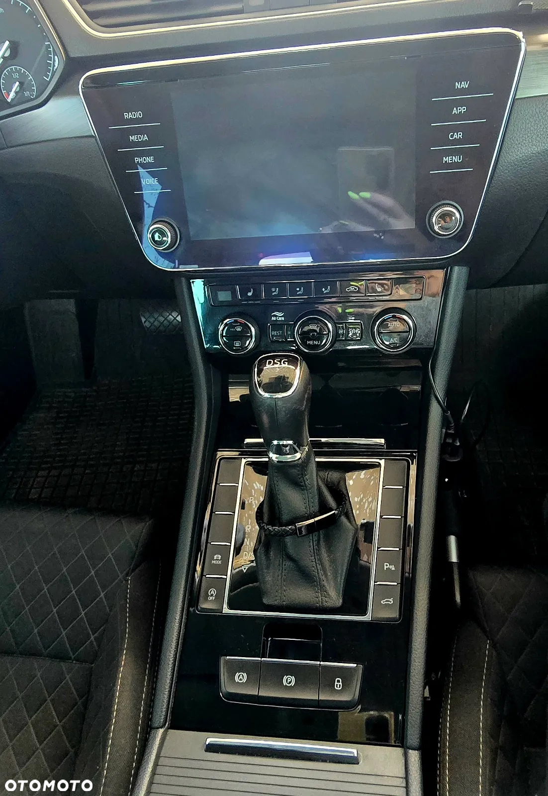 Skoda Superb 2.0 TDI Style DSG7 - 5