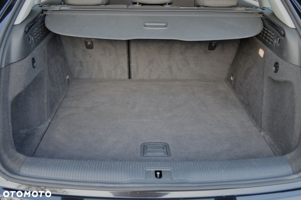 Audi Q3 2.0 TDI Sport - 33