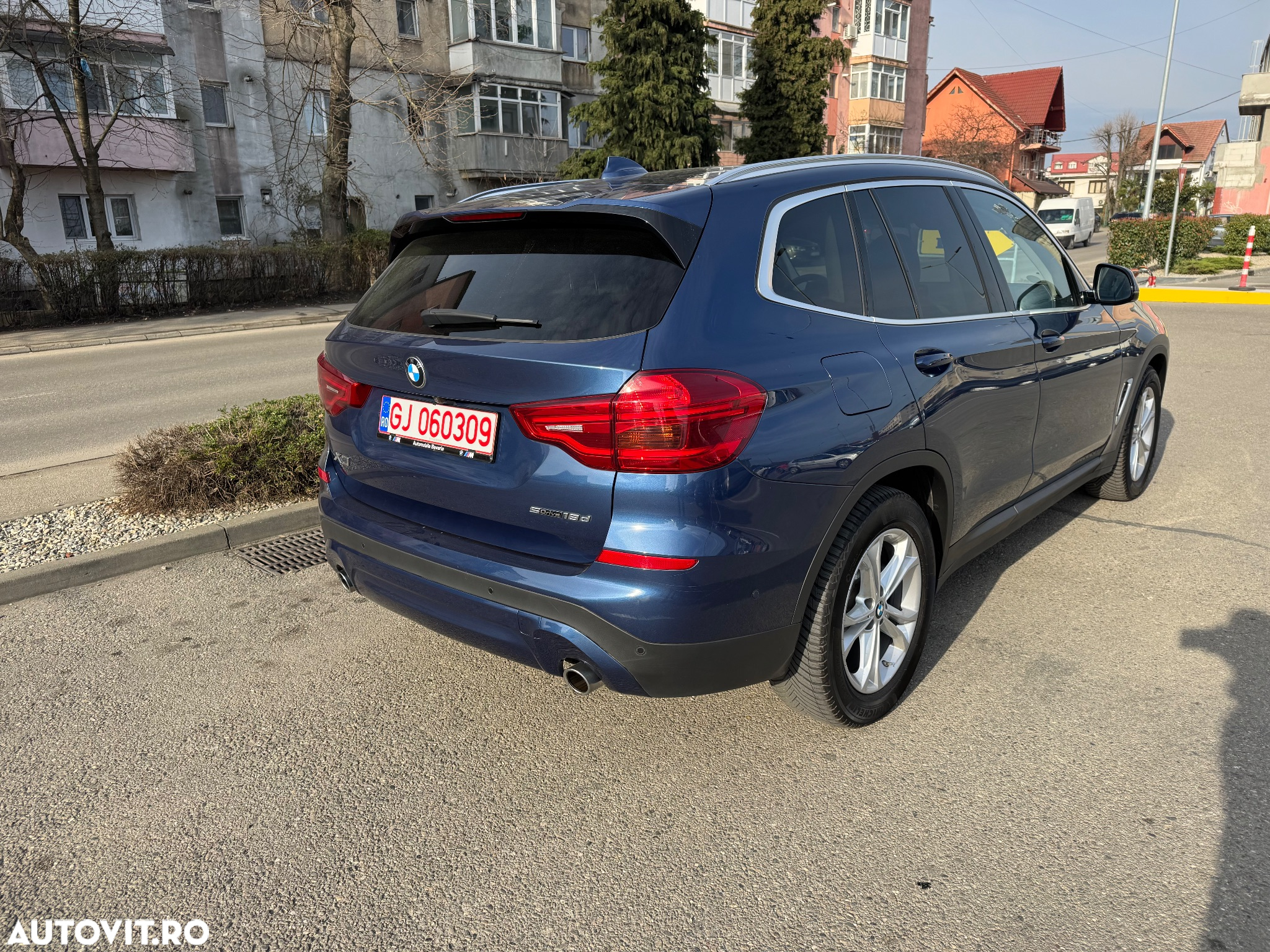 BMW X3 sDrive18d AT MHEV - 14