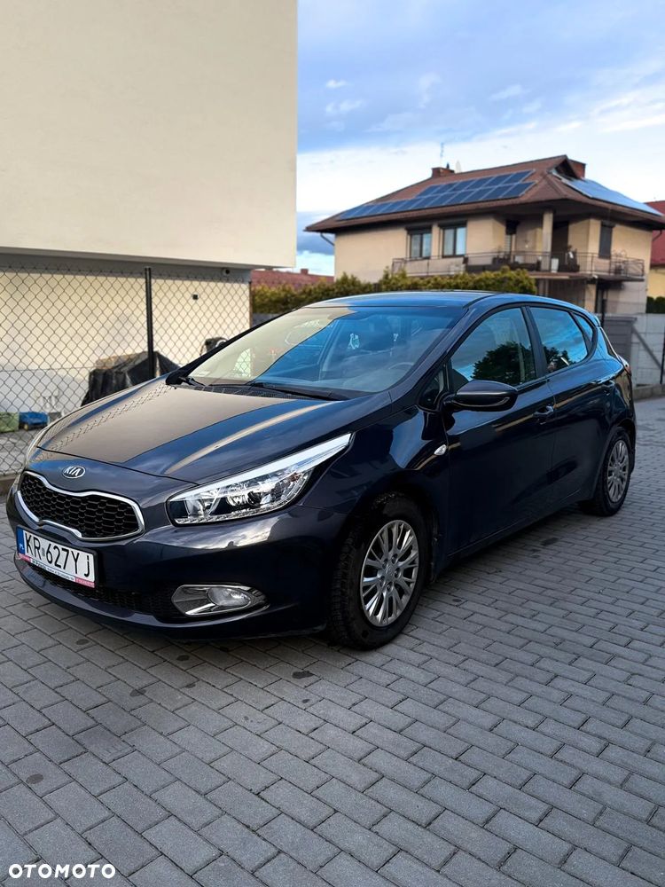 Kia Ceed Cee'd 1.6 CRDi L - 4