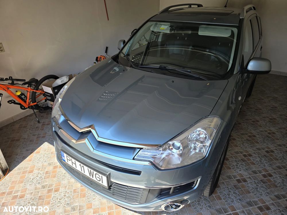 Citroën C-Crosser - 11