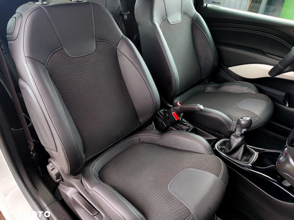 Opel Adam 1.4 Glam - 32
