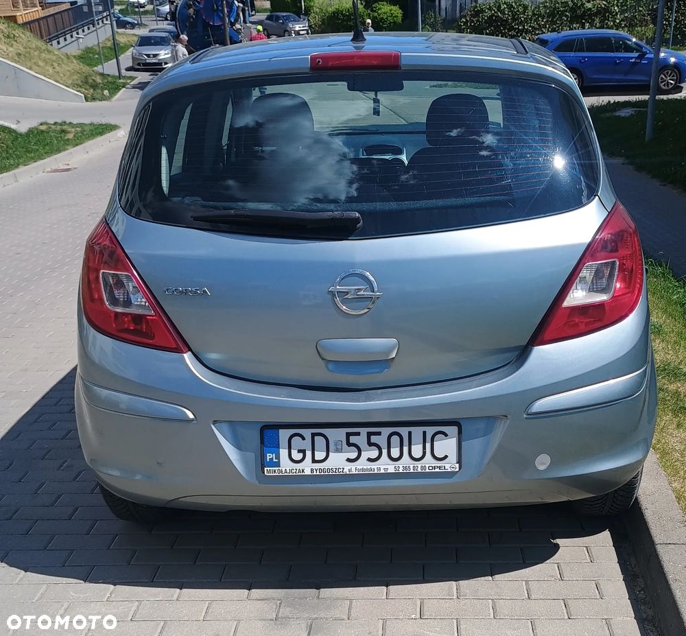 Opel Corsa 1.2 16V Enjoy - 4