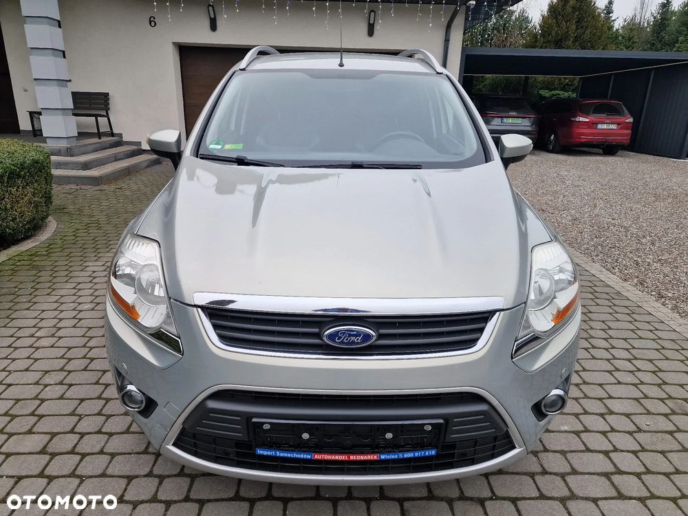 Ford Kuga 2.0 TDCi 2x4 Titanium - 10