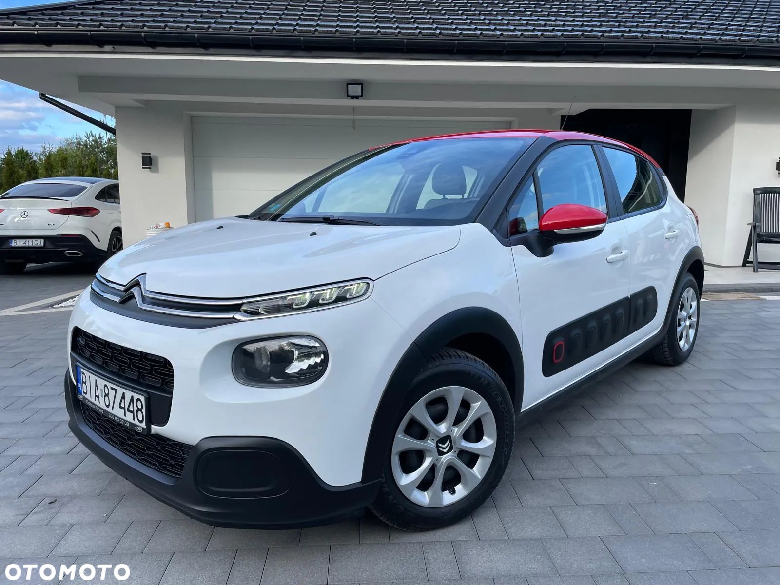 Citroën C3 1.2 PureTech Exclusive - 1