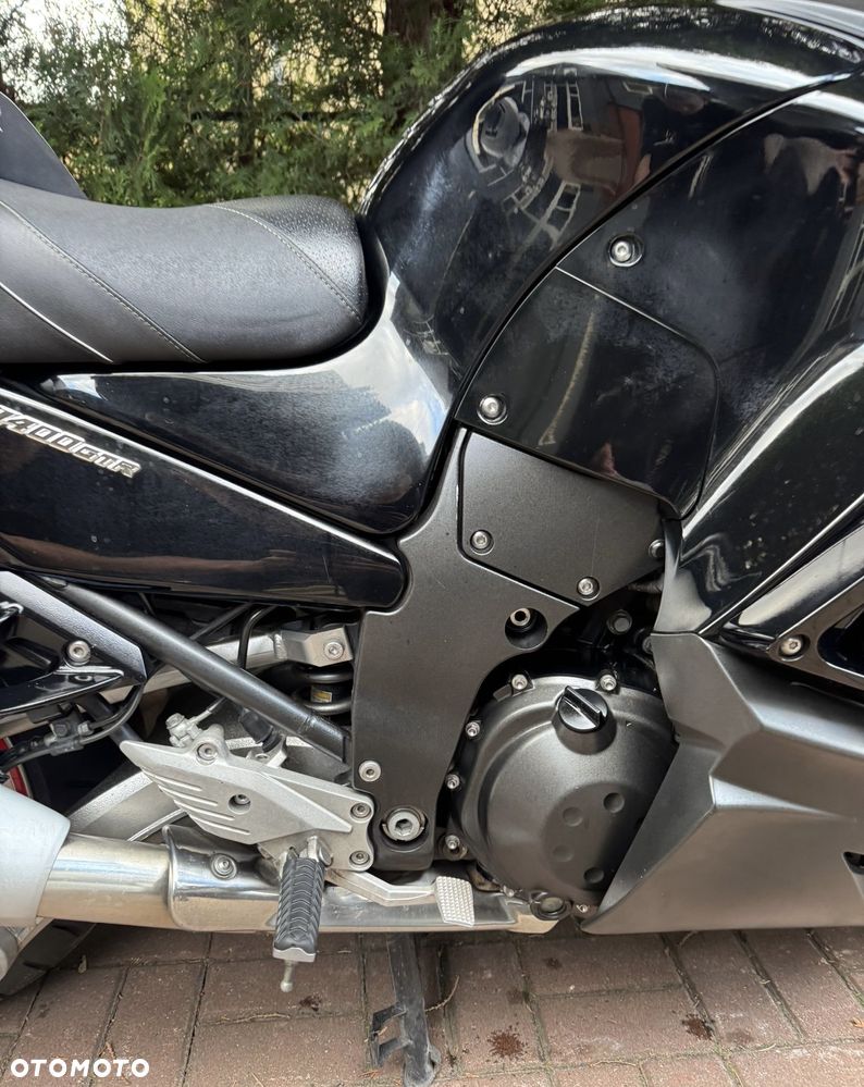 Kawasaki GTR - 5