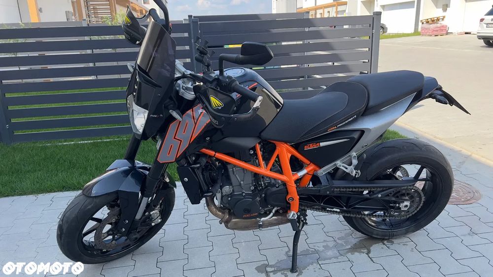 KTM Duke - 4