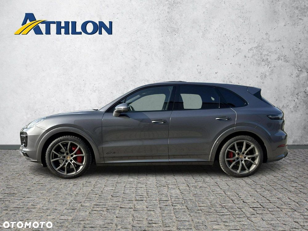 Porsche Cayenne - 2