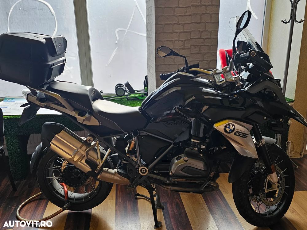 BMW R 1200GS Triple Black Special - 1