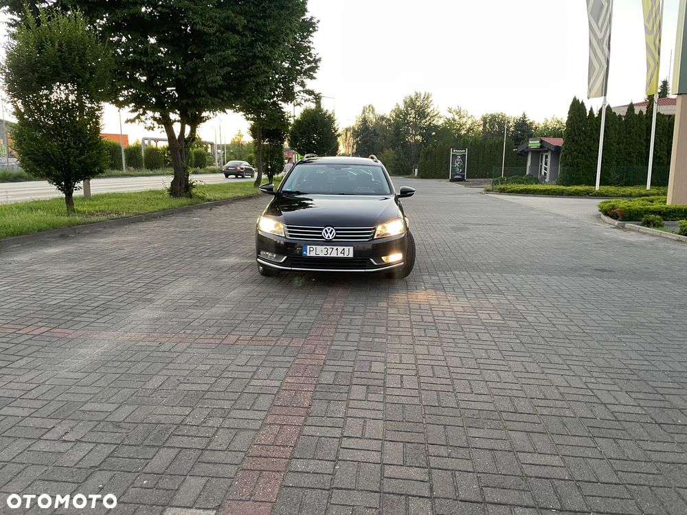 Volkswagen Passat 2.0 TDI DPF BlueMotion Technology Comfortline - 2
