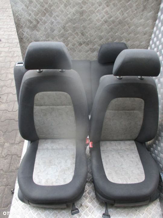 Fotele komplet Skoda Fabia I sedan - 1