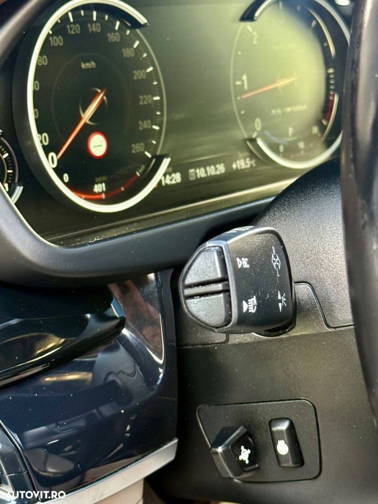 BMW X5 M M50d - 12