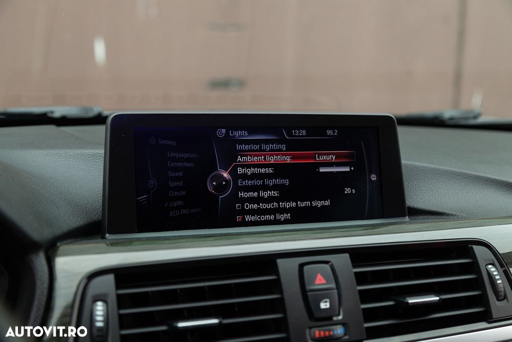 BMW Seria 3 - 24