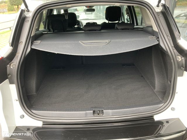 Renault Clio Sport Tourer TCe 90 Limited - 30