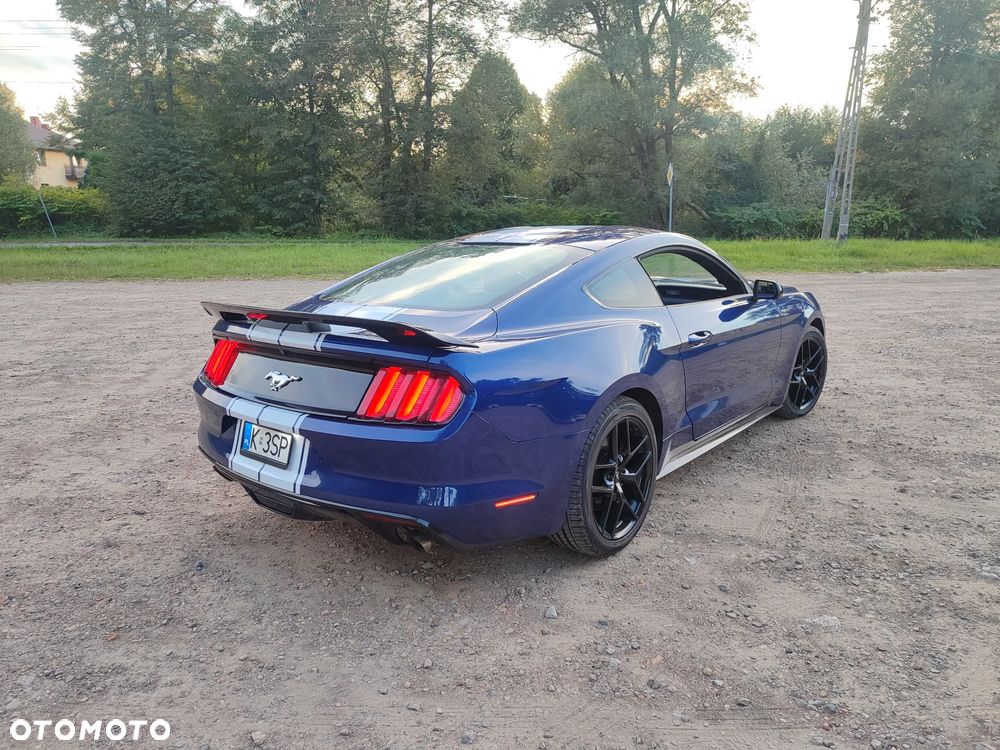 Ford Mustang 3.7 V6 - 13