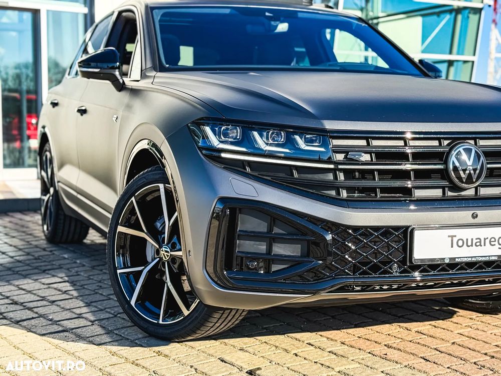Volkswagen Touareg V6 TDI 4MOTION R-Line - 36