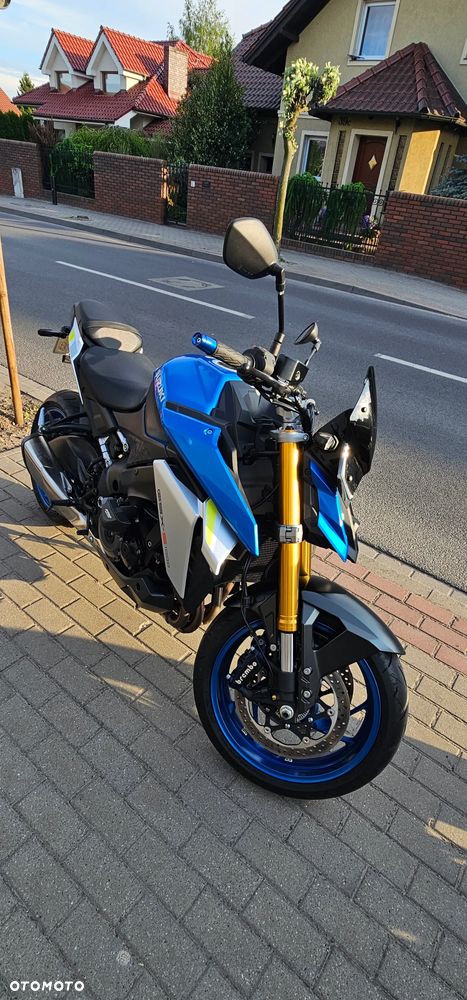 Suzuki GSX 1000 - 5