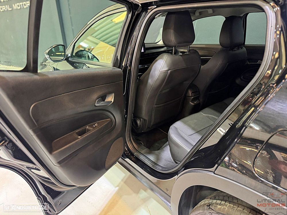 Jeep Avenger 1.2 GSE T3 Altitude - 17