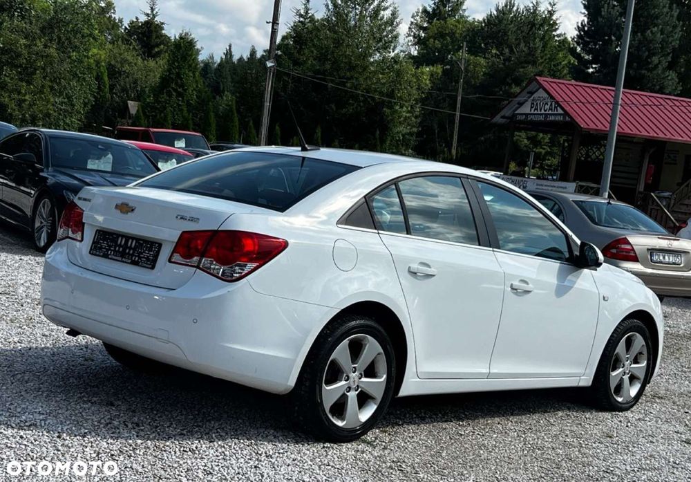 Chevrolet Cruze - 5