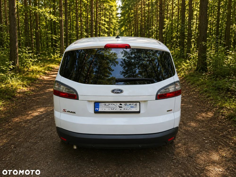 Ford S-Max 2.0 TDCi DPF Titanium - 3