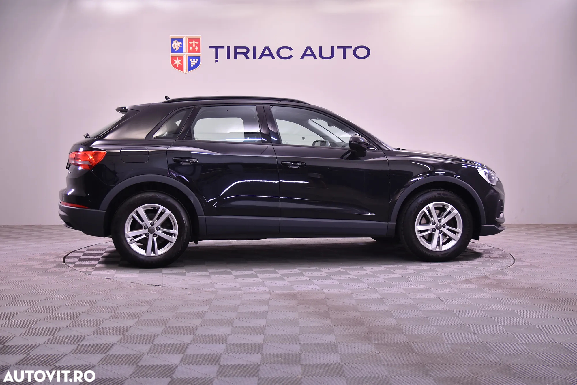Audi Q3 - 6