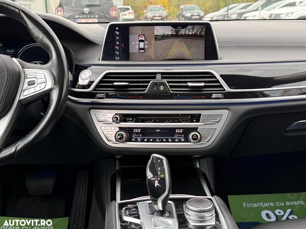 BMW Seria 7 730d xDrive - 7
