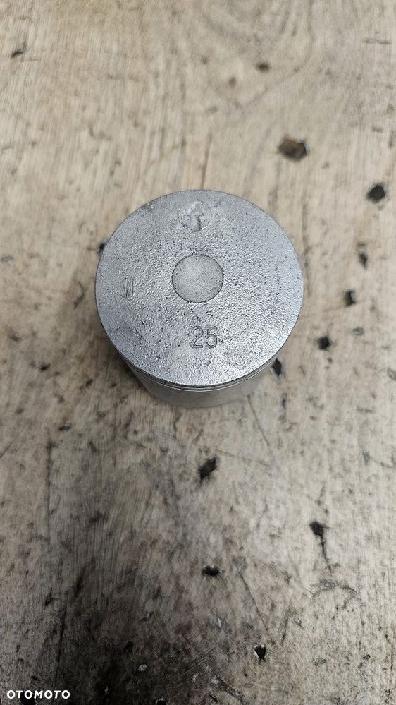 Oryginalny Tłok Yamaha YZ80 (1982-1983) +0.25mm   22W-11635-01 - 4